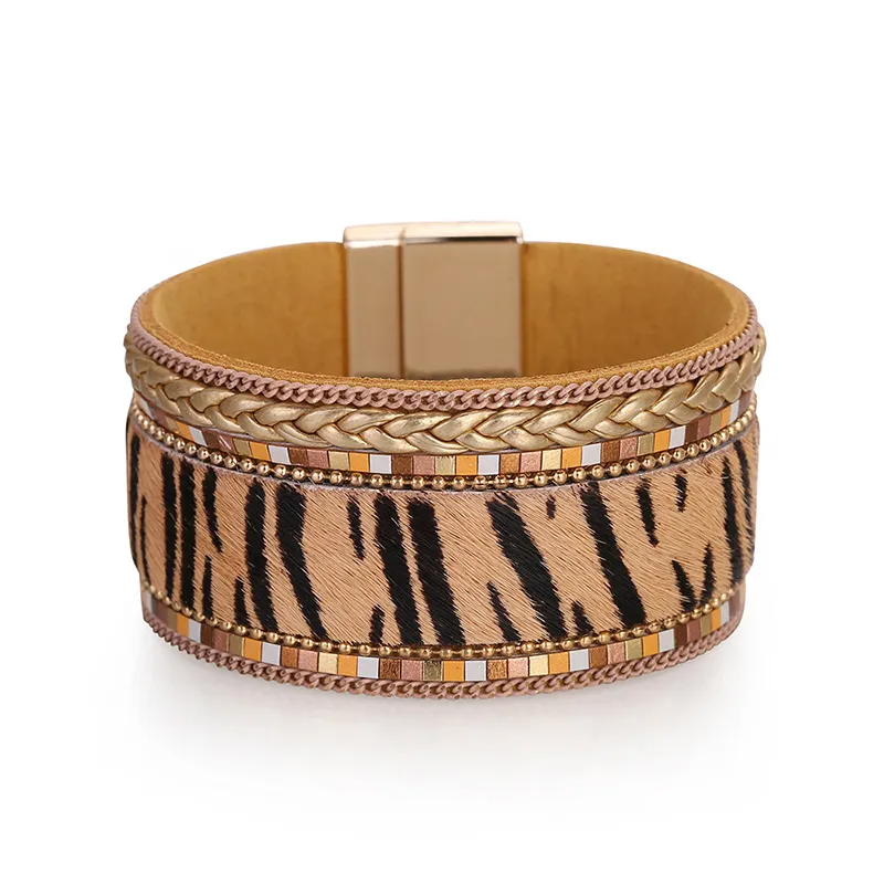 Leopard Pattern Magnetic Bracelet
